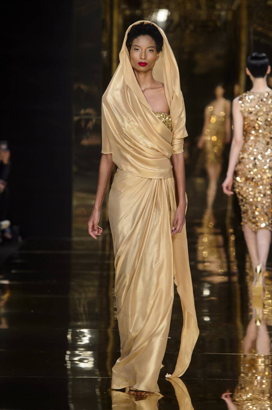 راني زاخم وعرضه الأول في باريس للأزياء الراقية لربيع وصيف 2018