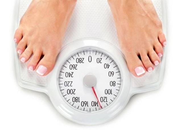 دراسة - بدانة الأهل تساعد على خسارة الوزن