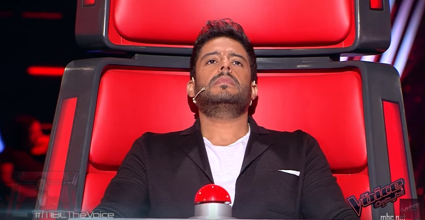 بالفيديو - خطوبة محمد حماقي على مشتركة... وبالغزل خطف متنافسة أخرى