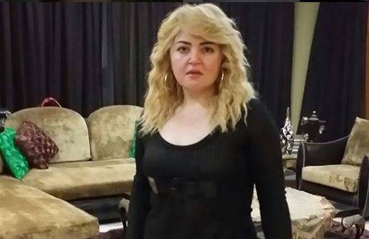 بالصور - بعد اتهامها بتقليد إسعاد يونس.. مها أحمد تصبغ شعرها