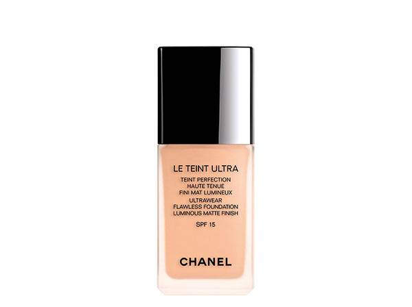 تأثير مخملي Chanel Le Teint Ultra Ultrawear Flawless Foundation Luminous Matte Finish SPF 15