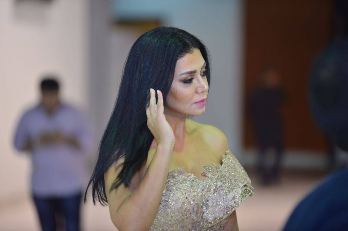 بالصور - في افتتاح شرم الشيخ السينمائي: رانيا يوسف تثير الجدل بفستانها الجريء... ماذا عن إطلالة ليلى علوي؟