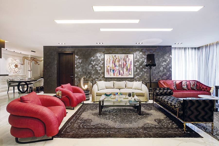 خليط الذهبي والفضي عكس الكلاسيكية والعصرية في قالب قلّ نظيره