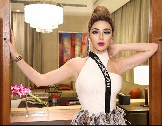 بالصور - حذاء ميريام فارس الغريب يثير الجدل.. كم يبلغ ثمنه؟
