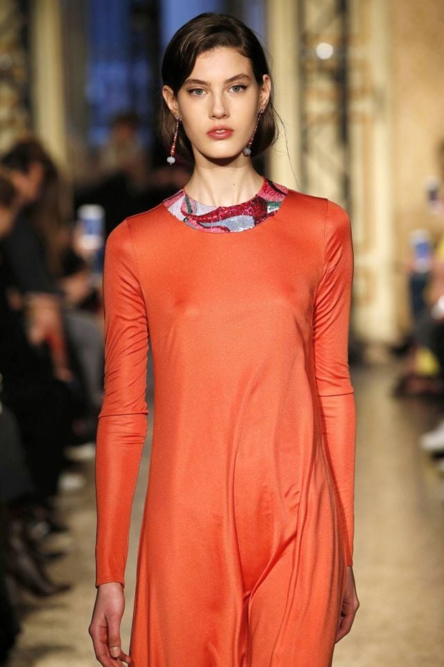 تعاون استثنائي لدار BVLGARI وEmilio Pucci والهدف المرأة العصرية... شاهدي المجموعة بالصور