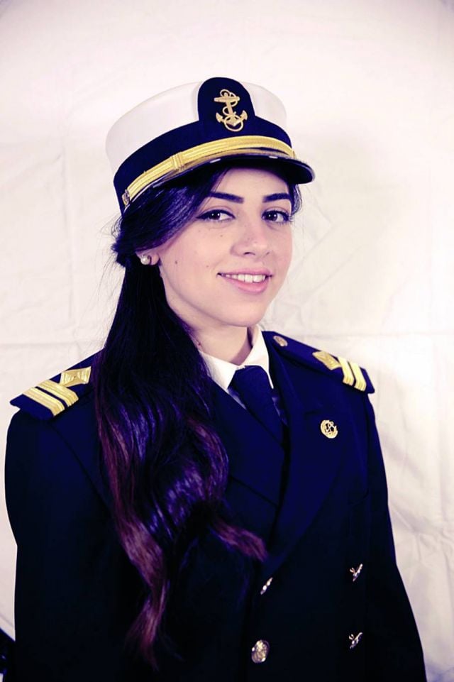 أول قبطانة عربية مروة السلحدار: أنصح الفتيات بعدم التخلّي عن أحلامهنّ لأي سبب