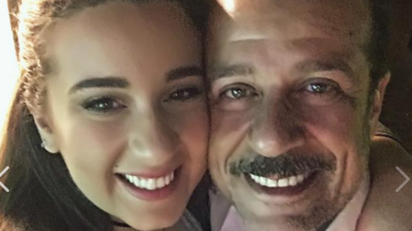 عاجل بالصور - انفصال أسماء ابنة شريف منير عن خطيبها الممثل المصري
