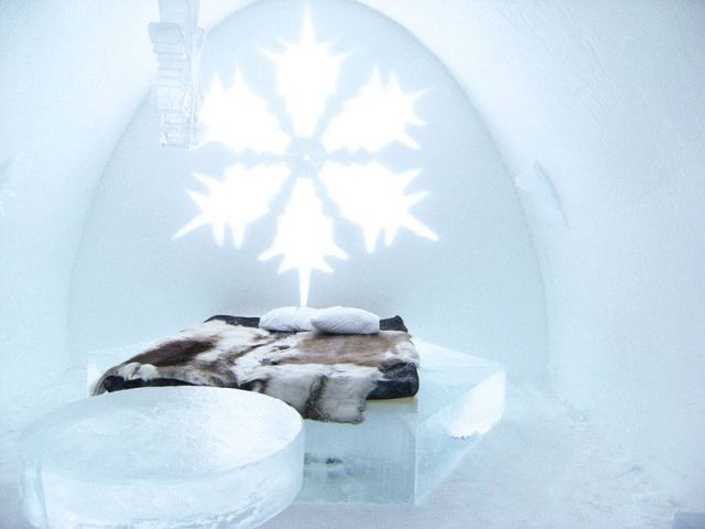 النوم في فندق الجليد في السويد