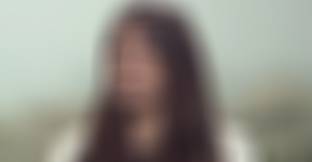 بالفيديو - إعلامية عربية شهيرة تكشف تعرضها للإغتصاب في سن العاشرة