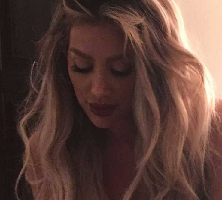 بالصور - نجمة سورية أصبحت مايا دياب... وهكذا ردت على 