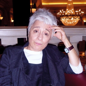 ليليان لاندور: 'نحن الحياد ولا نملك الرأي بل المرآة الجريئة'