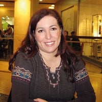 رلى سعادة مؤلفة كتب أطفال...