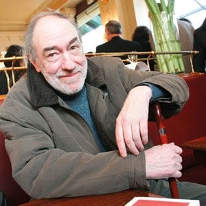 الكاتب البلجيكي جان كلود بيروت سُجِن ظُلماً 