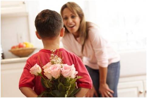 كيف تكونين أماً مثالية؟