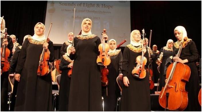 أوركسترا الكفيفات في مصر.. الموسيقى تكسر قيد الظلام