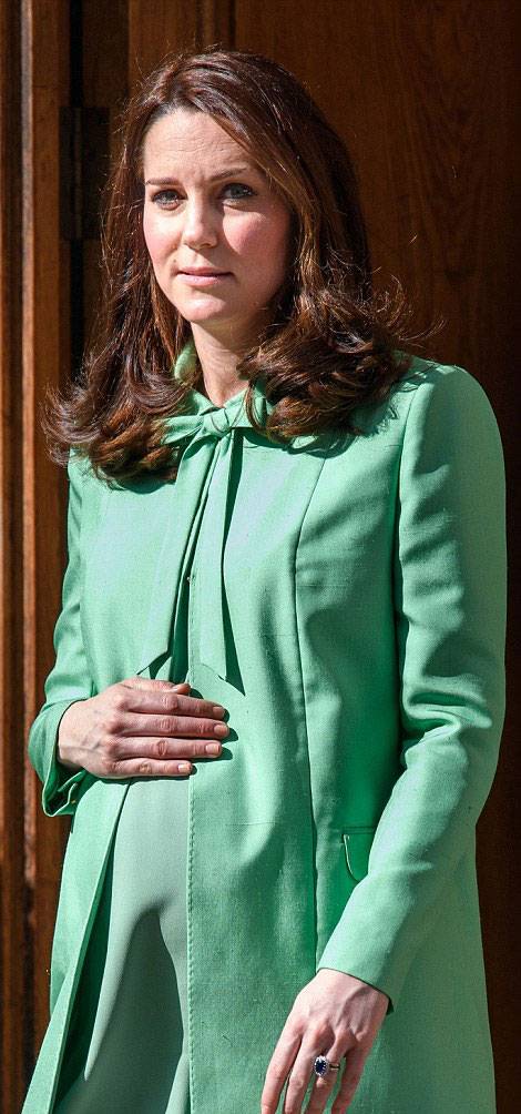 بالصور.. شاهد كيت ميدلتون قاب قوس من الولادة