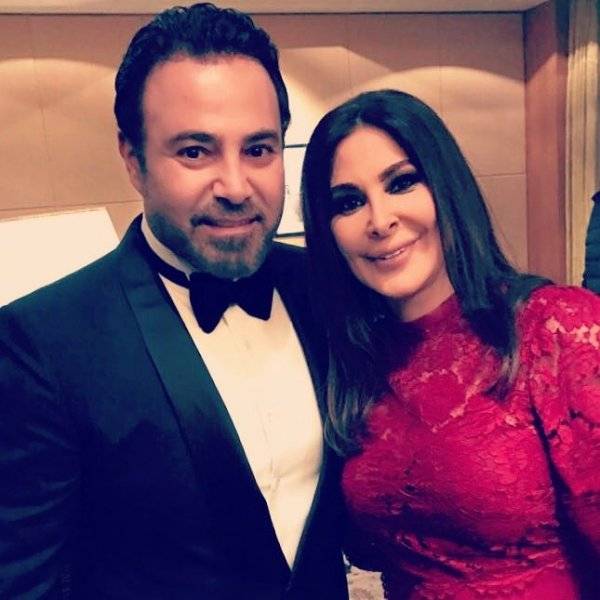 بالفيديو - عاصي الحلاني يحضن إليسا بعد بكائها في The Voice.. ما القصة؟