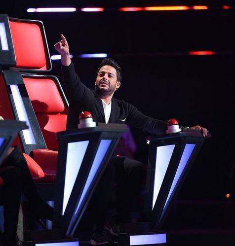 بالفيديو - هكذا يدعم محمد حماقي فريقه في THE VOICE