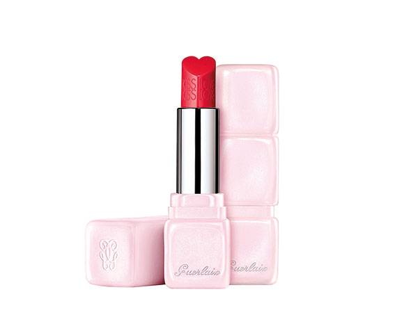 Guerlain KissKiss LoveLove in Red no.572