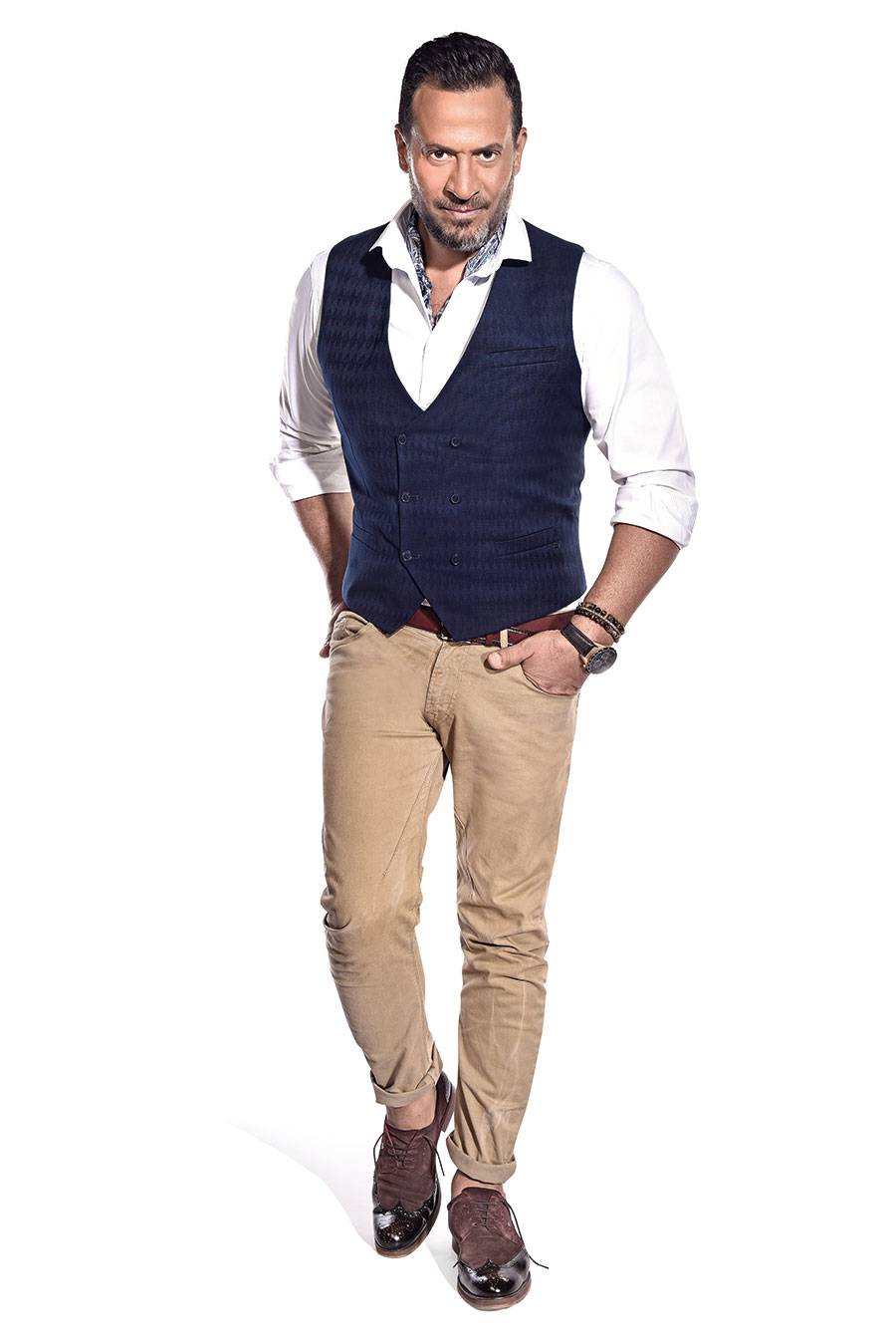 ماجد المصري:  زوجتي عاقلة في غيرتها وأرفض دخول بناتي عالم الفن