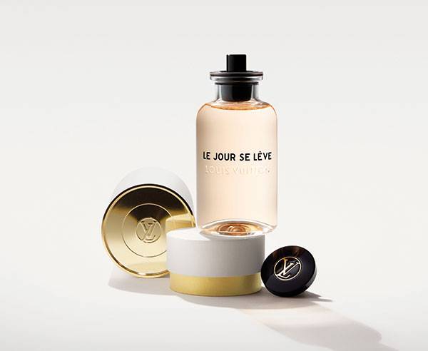 Le Jour se Lève for Women
عطر  من
Louis Vuitton
يبشّر بفجر جديد