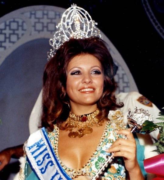 بالفيديو - بعد غياب لسنوات.. لن تصدقوا كيف أصبحت ملكة جمال الكون اللبنانية جورجينا رزق