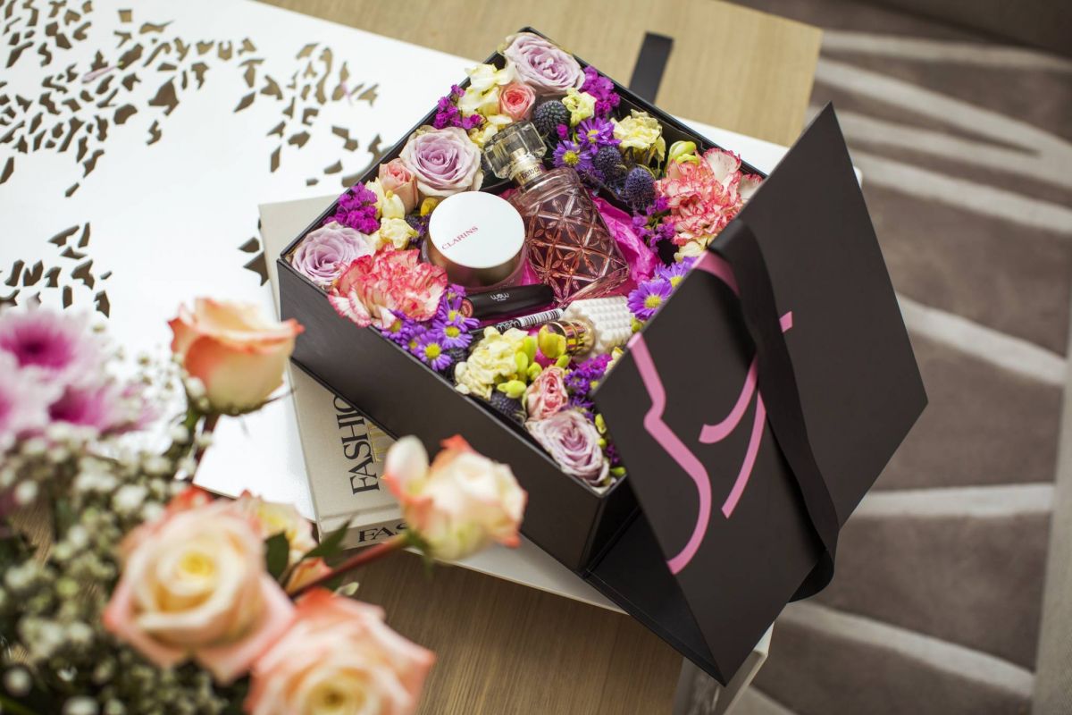 قدّموا لوالدتكم الهدية الأروع من وجوه في يوم الأمّ