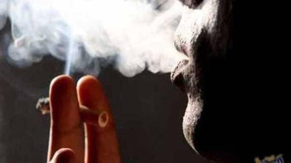 المدخنون أكثر عرضة للإصابة بهذا المرض... لن يخطر ببالكم!