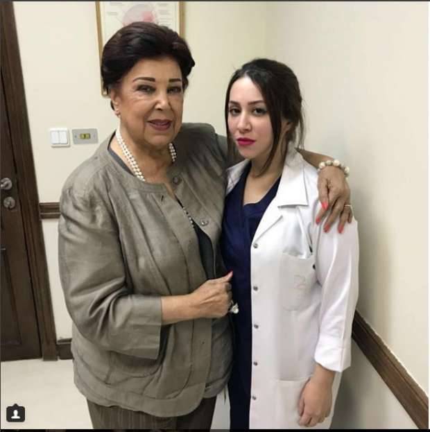 إليكم سر نضارة بشرة رجاء الجداوي