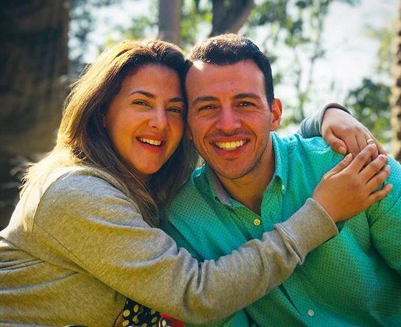 بالصور - دنيا سمير غانم تصرّ على إخفاء ابنتها يوم ميلادها.. وملابسها تعرضها للانتقاد