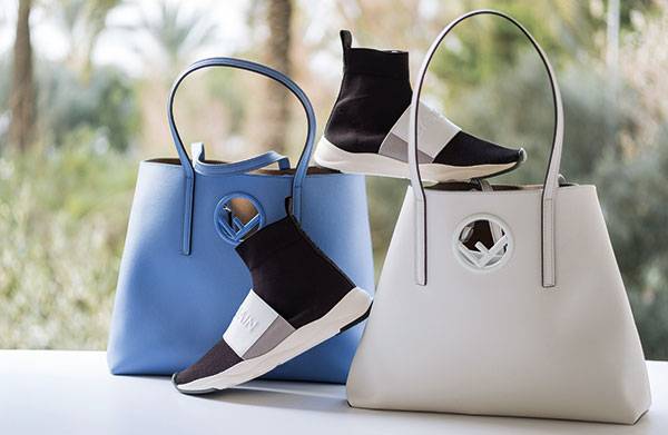  • حقيبتان من Fendi  • حذاء من Balmain