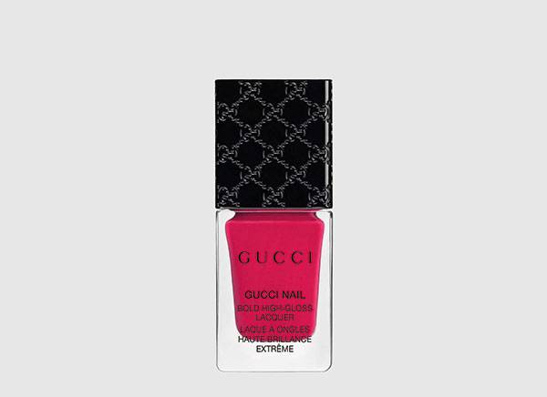 فوشيا متألق Gucci Bold High-Gloss Lacquer in Bougainville no.130 فوشيا متألق Gucci Bold High-Gloss Lacquer in Bougainville no.130