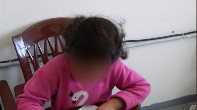 بالصور - جريمة تهزّ لبنان.. هذا ما فعله الأب بابنته الصغيرة