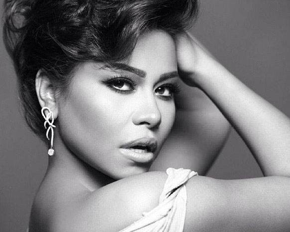 شيرين تكشف لـ