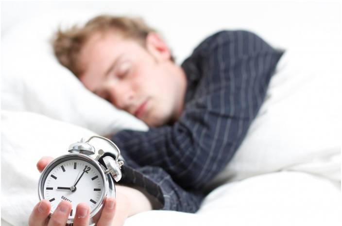 الرجال لا ينامون عند اكتمال القمر