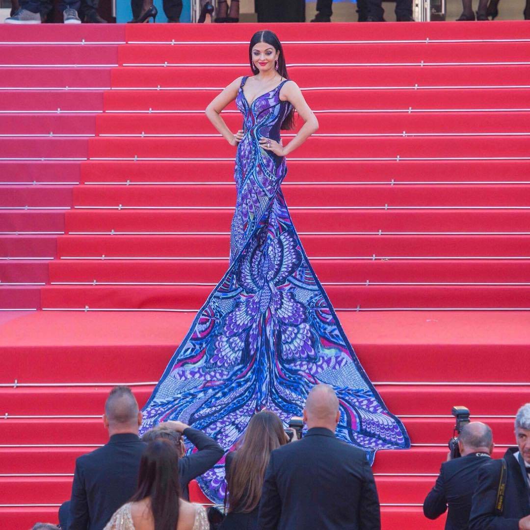 AISHWARYA RAI in Michael Cinco AISHWARYA RAI in Michael Cinco