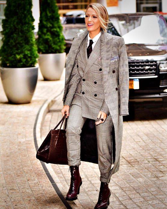 Blake Lively in Ralph Lauren Blake Lively in Ralph Lauren