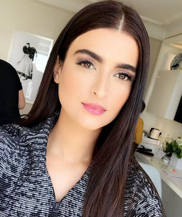 بالصور - هكذا تحدّت علا الفارس أناقة نجمات هولييود في كان.. شاهدوا كيف بدت