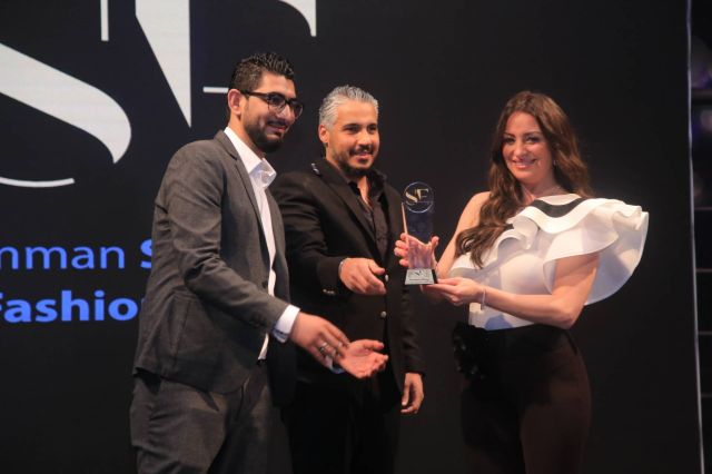 لحظة تكريم نيرمين الفقي