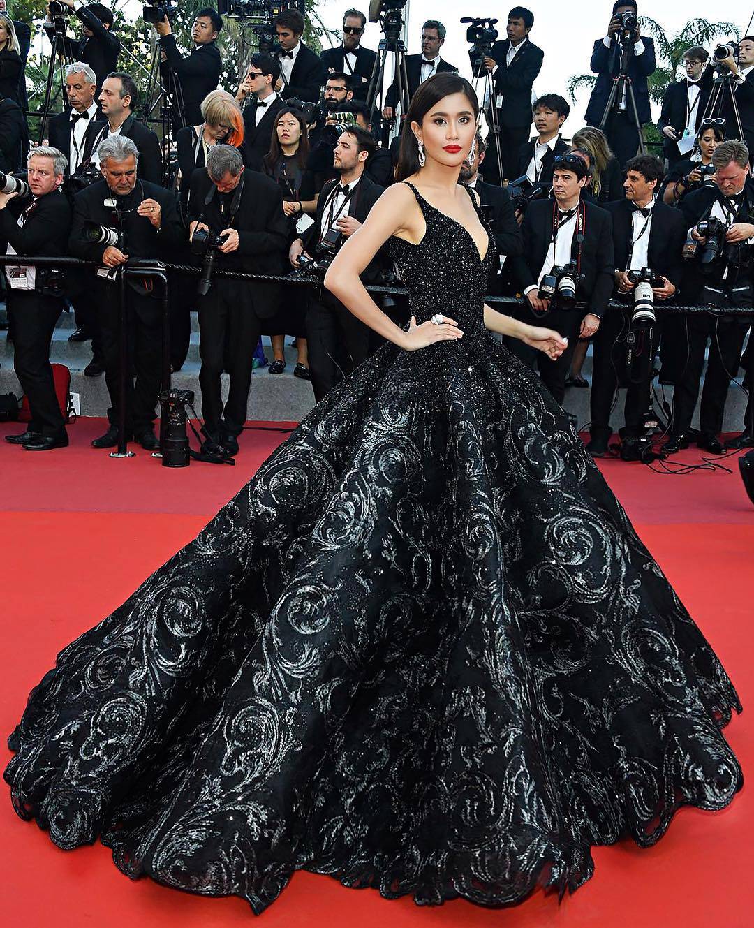 Praya Lunberg in Michael Cinco Praya Lunberg in Michael Cinco