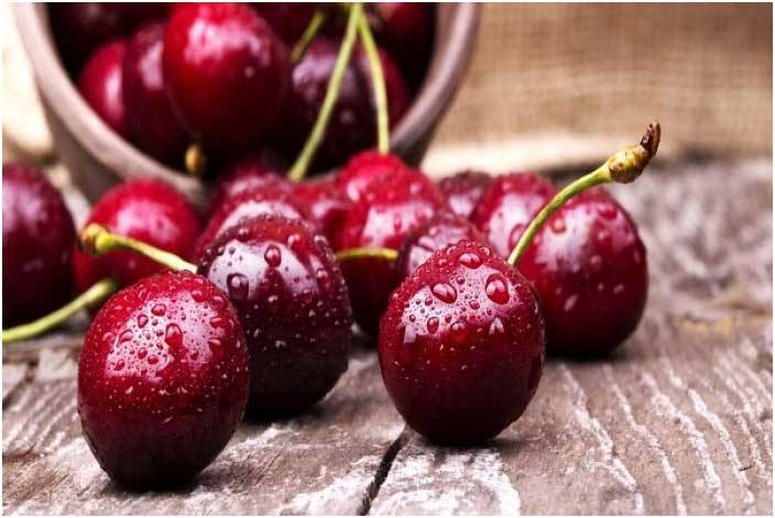 فوائد الكرز الأحمر.. مناعة وجمال وصحة