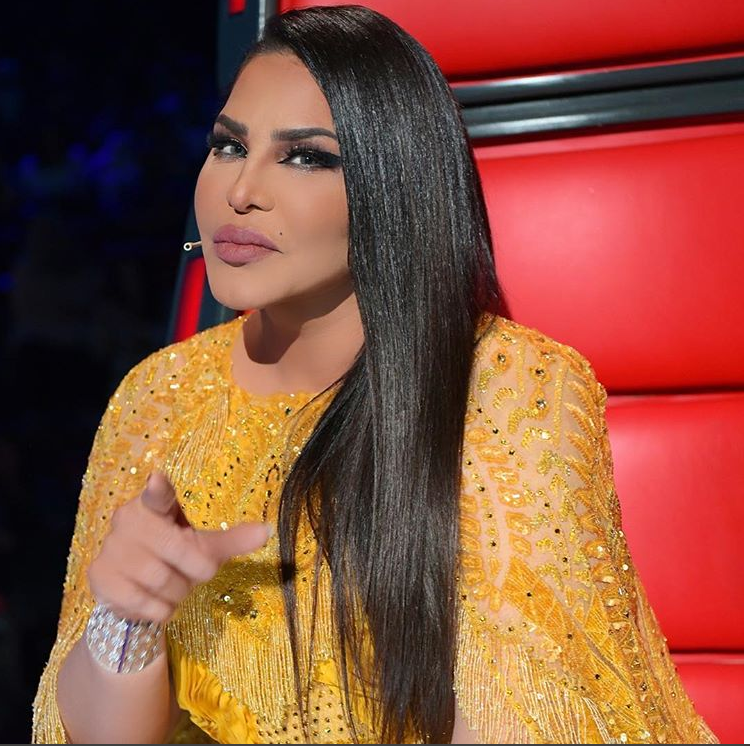 بعد بكاء لطيفة بسبب العمرة... أحلام ترد وهذا ما قالته عنها