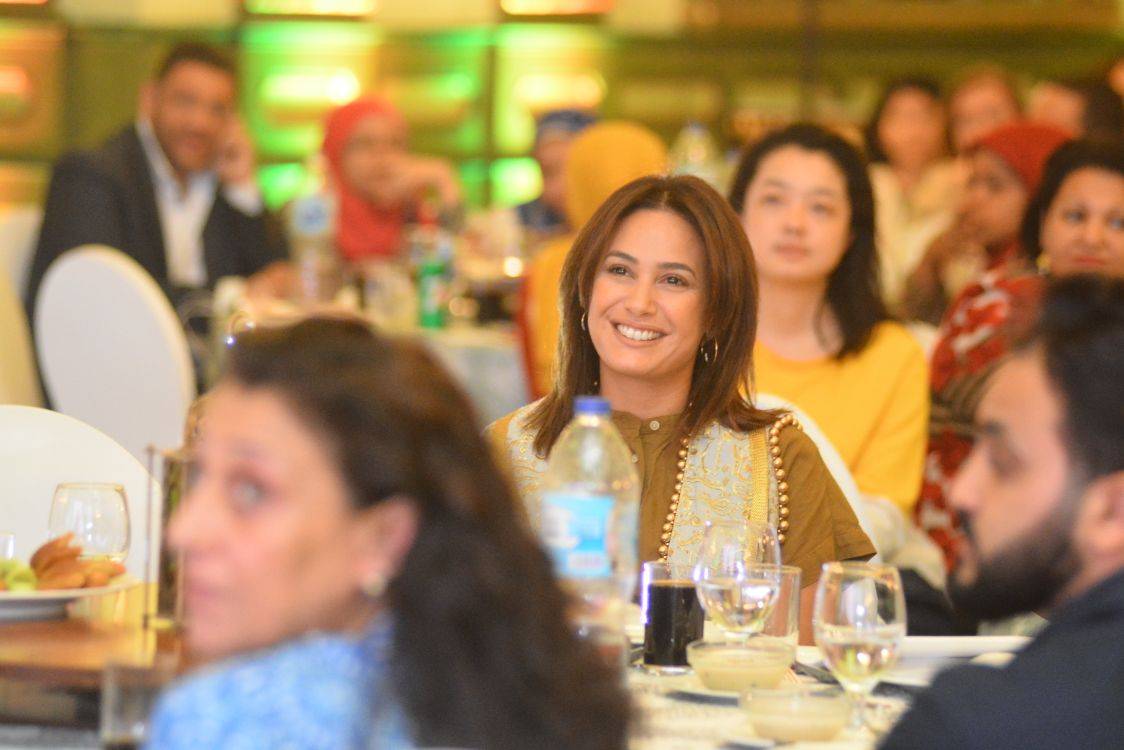بالصور - إطلالة هند صبري الرمضانية تخطف الأنظار.. وهذا ما طلبته من مستخدمي الهواتف الذكية