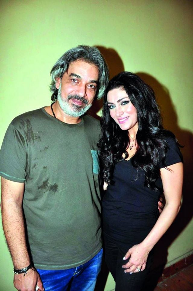 في تصريحات حصرية- مايا نصري: زوجي لم يفرضني على فيلمه وأطفالي الثلاثة وراء غيابي 9 سنوات