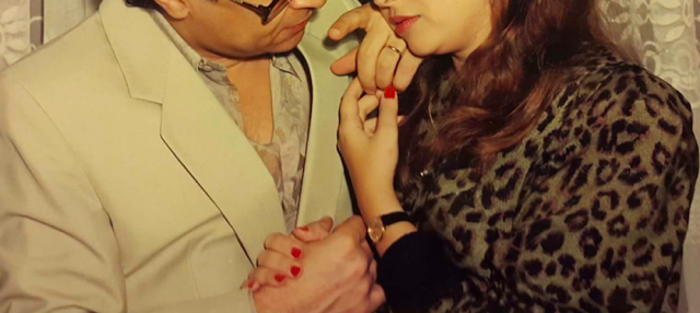 مخرج ينعى زوجته الفنانة الشهيرة بكلمات مؤثرة في الذكرى الرابعة لرحيلها