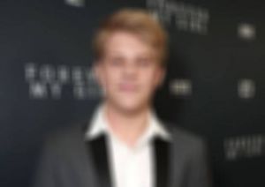 صدمة لمحبي هذا الفنان الشاب... العثور عليه جثة هامدة في منزله