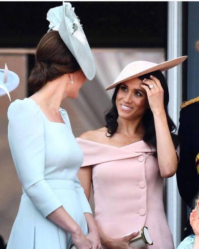 هذا الحدث الملكي أشعل منافسة الأناقة بين الدوقتين ‎