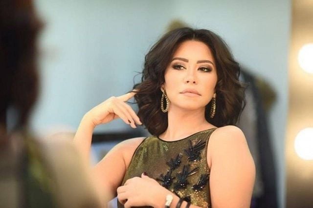 بالصور - فنانة لبنانية لشيرين: رح تموتي من غيظك
