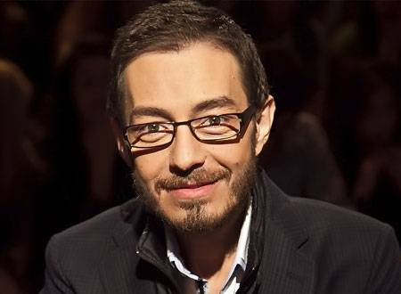 فيديو جديد لأحمد زاهر يحدث جدلاً واسعاً.. شاهدوا شعره الطريف
