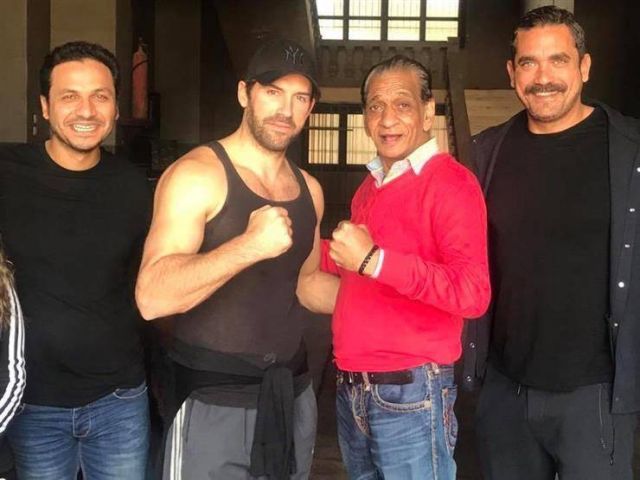 غادة عبد الرازق تستفز أمير كرارة من جديد.. ماذا فعلت؟